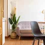 Rent a room of 391 m² in Madrid