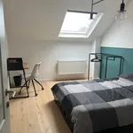  appartement avec 2 chambre(s) en location à Ixelles