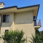 Affitto 2 camera appartamento di 55 m² in Castelletto sopra Ticino