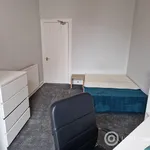 Rent 4 bedroom flat in Edinburgh