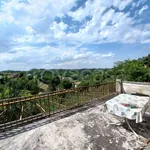 Rent 5 bedroom house of 250 m² in Rocca d'Arazzo