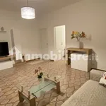 Rent 3 bedroom house of 90 m² in Bari