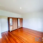 Rent 3 bedroom house in Mount Waverley