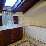 Rent 7 bedroom house of 265 m² in San Fermo della Battaglia