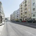 Rent 5 bedroom apartment in Lisbon