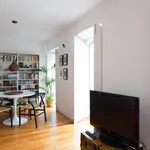 Rent 1 bedroom apartment in Lisbon