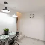 Rent 2 bedroom apartment in barcelona