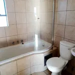 Rent 2 bedroom house of 42 m² in Johannesburg