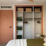 Rent a room of 95 m² in barcelona