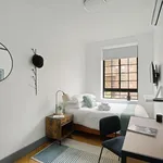 Rent 3 bedroom house in Brooklyn