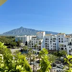 Rent 3 bedroom apartment of 175 m² in Puerto Banús