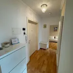 Rent 1 bedroom apartment of 62 m² in Dusseldorf