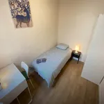 Rent a room in Madrid