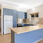 Rent 5 bedroom house in Scarborough