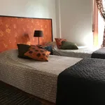 Rent 2 bedroom apartment in Lisbon