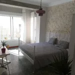 Rent a room of 101 m² in Alicante