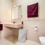 Rent 2 bedroom apartment of 22 m² in Barcelona