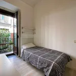 Rent a room of 120 m² in madrid