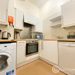 Rent 5 bedroom apartment in Edinburgh