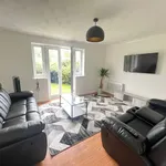 Rent 3 bedroom flat in M50