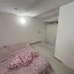 Rent 1 bedroom apartment of 30 m² in Napoli