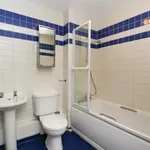 Rent 4 bedroom flat in Newcastle upon Tyne