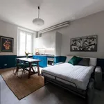 Rent 2 bedroom apartment of 85 m² in milan