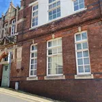 Rent 2 bedroom flat in Exeter