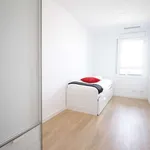 Rent 2 bedroom apartment in barcelona