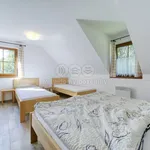 Pronajměte si 1 ložnic/e byt o rozloze 53 m² v Stožec