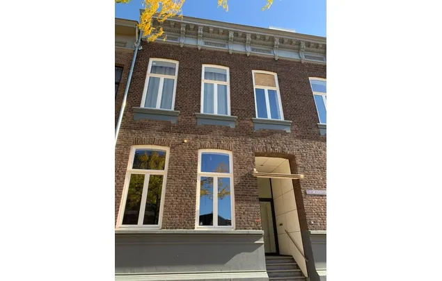 Huur 3 slaapkamer appartement van 81 m² in Binnenstad