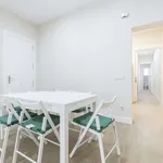 Rent 3 bedroom apartment of 130 m² in madrid