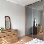 Rent 2 bedroom apartment of 49 m² in Łódź