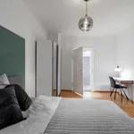 Miete 4 Schlafzimmer wohnung von 18 m² in Munich