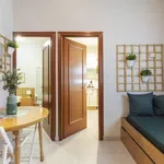 Rent 2 bedroom apartment of 40 m² in madrid