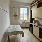 Rent 4 bedroom apartment of 90 m² in Genova