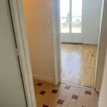 Rent 4 bedroom apartment of 65 m² in Décines-Charpieu