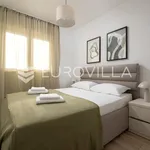 Rent 2 bedroom apartment of 47 m² in Split - Okolica