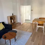 Miete 3 Schlafzimmer wohnung von 70 m² in Frankfurt am Main