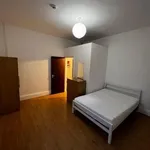 Rent 6 bedroom flat in Wales