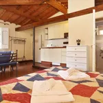 Rent 1 bedroom apartment of 35 m² in Florence