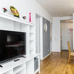 Rent 1 bedroom apartment of 58 m² in Berlin