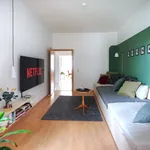 Miete 4 Schlafzimmer wohnung von 75 m² in Halle (Saale)