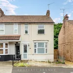 Rent 4 bedroom house in Ipswich