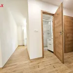 Pronajměte si 3 ložnic/e byt o rozloze 72 m² v zatec