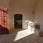 Rent 9 bedroom house of 440 m² in Caporciano