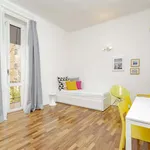 Rent 1 bedroom apartment of 45 m² in Milan