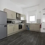 Rent 4 bedroom apartment in Scotland