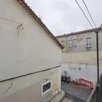 Rent a room in lisbon