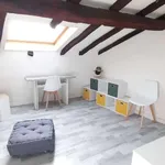 Appartement de 17 m² avec 1 chambre(s) en location à Poitiers